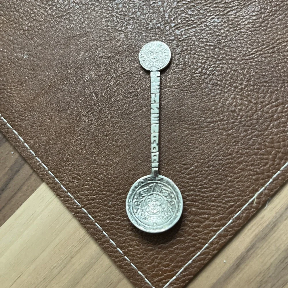 Souvenir Spoon: Encindo Mexico (engraved bowl)